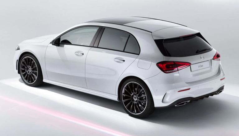 Modelo hatchback clase A Mercedes Benz